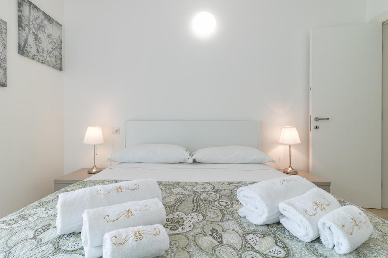 Apartment Azalea - Cremia Kültér fotó